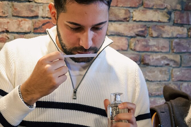 Istanbul: Perfume Making Workshop with Bosphorus View - Where you meet and what to expect when you arrive