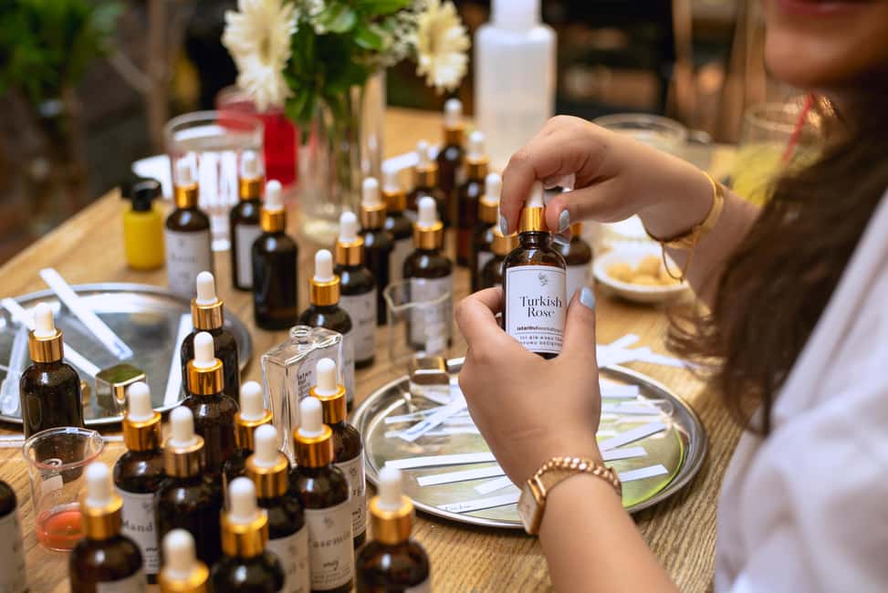 Istanbul: Perfume Making Workshop with Snacks and Drinks - Finding Hafiz Mustafa 1864 and getting into the right mood
