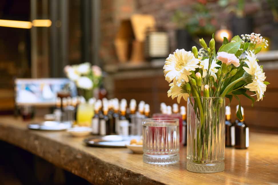Istanbul: Perfume Making Workshop with Snacks and Drinks - Mixing your perfume: guided, practical, and not intimidating
