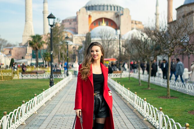 Istanbul Photoshoot at Top Spots - Galata Bridge to Ortaköy Mosque: skyline meets street life