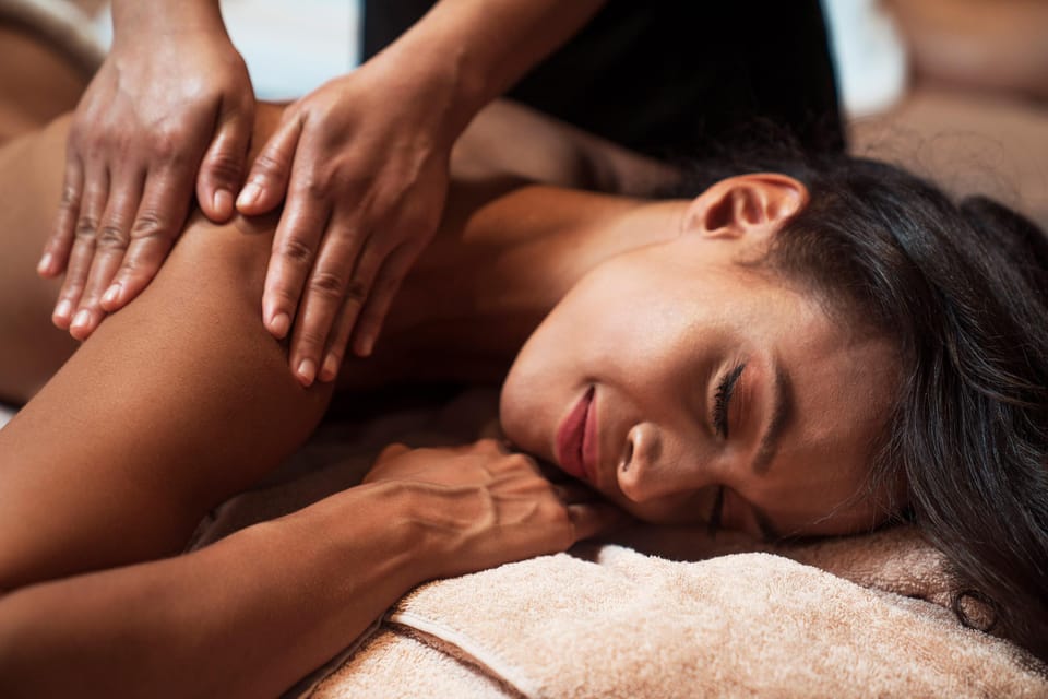 Istanbul: Private Turkish Bath, Spa and Massage in Taksim - A Private Taksim Hammam at Radisson Blu Harbiye