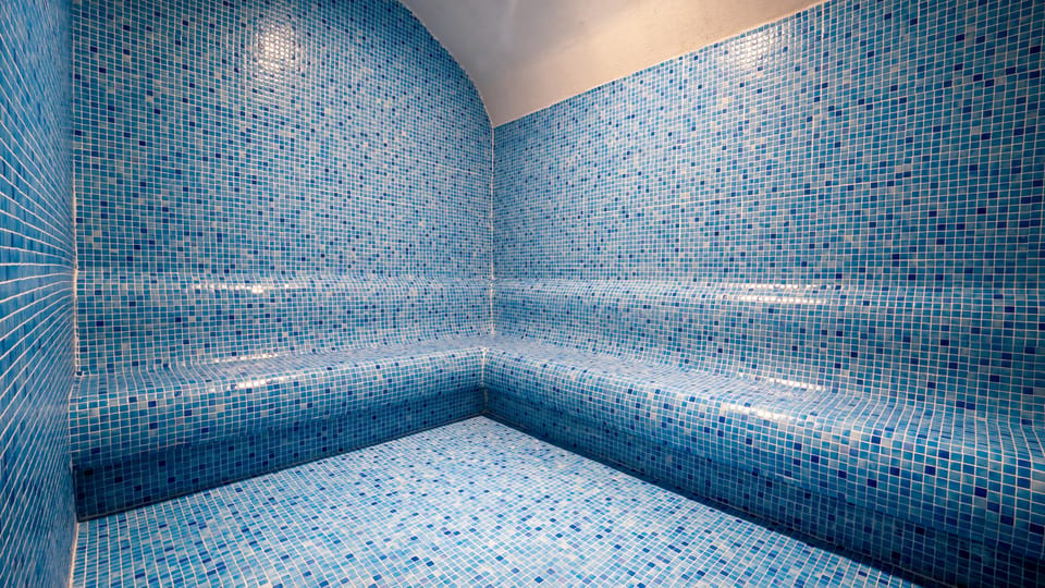 Istanbul: Public, Private or VIP Hammam & Spa in Old City - Location Nearby Major Sights: Plan It Like a Break, Not a Detour