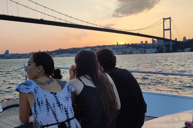Istanbul Sunset Cruise on Luxury Yacht - Guided Group Cruise - Ortaköy and the Bosphorus Bridge: photos are easy from the water
