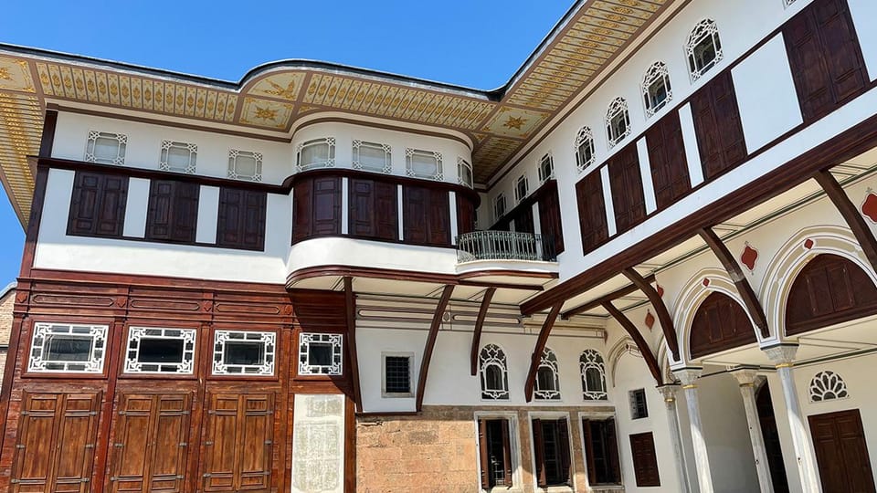 Istanbul: Topkapi Palace & Harem Museum Ticket & Audio Guide - Timed entry slots: how to choose the best start time
