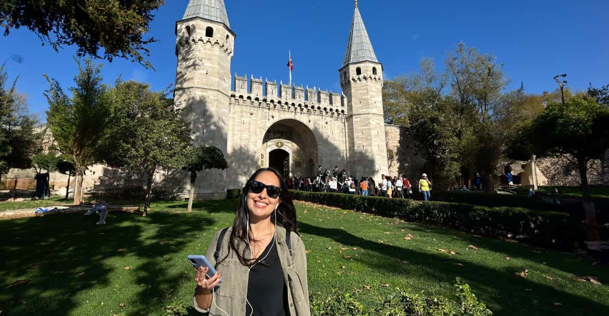 Istanbul: Topkapi Palace & Harem Museum Ticket & Audio Guide - Meeting at Chimney Bistro: the fast path starts here
