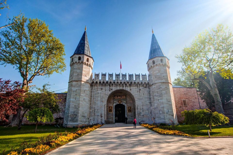 Istanbul: Topkapi Palace Skip-the-Line Ticket & Guided Tour - Key things to know before you go