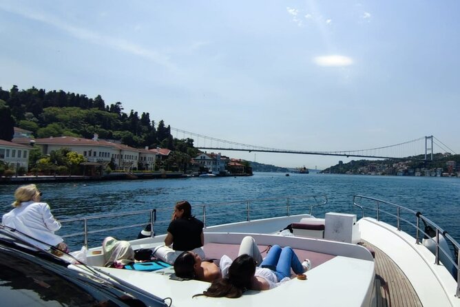 Luxury Bosphorus Yacht Cruise – Stopover in Asian Side - Why this Bosphorus yacht cruise with a Kanlıca stop feels worth it