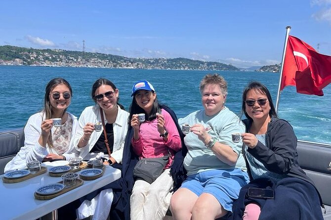 Luxury Bosphorus Yacht Cruise – Stopover in Asian Side - Meeting at Dolmabahçe Mosque and getting on the boat fast
