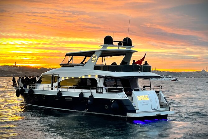 Scenic Bosphorus Sunset Cruise – 2.5 Hours of Luxury & Views - Golden Horn Views: Galata, Eminönü, and the Skyline Layer Cake