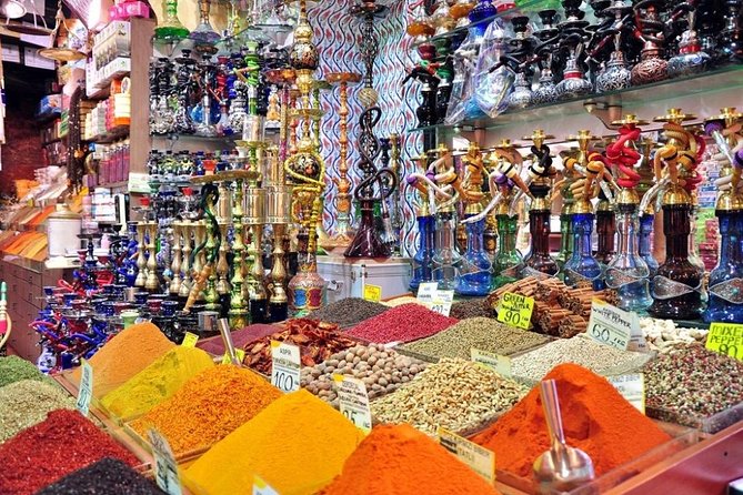 Small-Group Bosphorus Cruise and Istanbul’s Egyptian Bazaar - Choosing What to Buy: How to Avoid Spice Bazaar Regrets