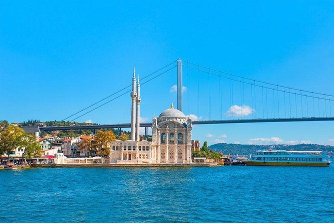 Small-Group Bosphorus Cruise and Istanbul’s Egyptian Bazaar - The Bosphorus Cruise on a Ferry-Style Boat: Views, Seating, and Sound