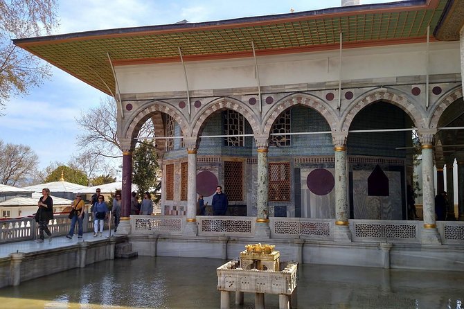 Small-Group Topkapi Palace and Harem Tour with Tickets - Price and Value: What You’re Really Paying For
