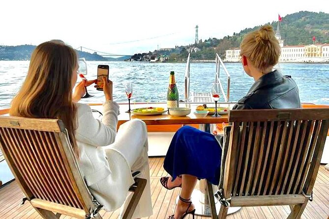 Sunset or Daytime Istanbul Guided Luxury Yacht Cruise with Snacks - Meeting point reality: where things can go wrong and how you’ll avoid it