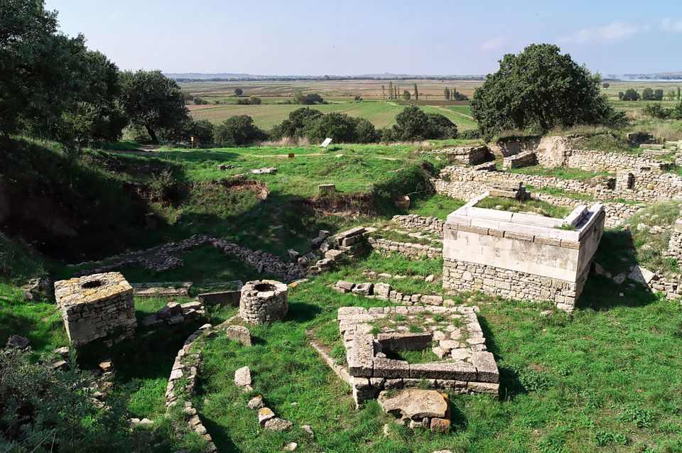 Troy: Full-Day Tour from Istanbul - The Troy guided tour: nine cities layered before 3500 BC